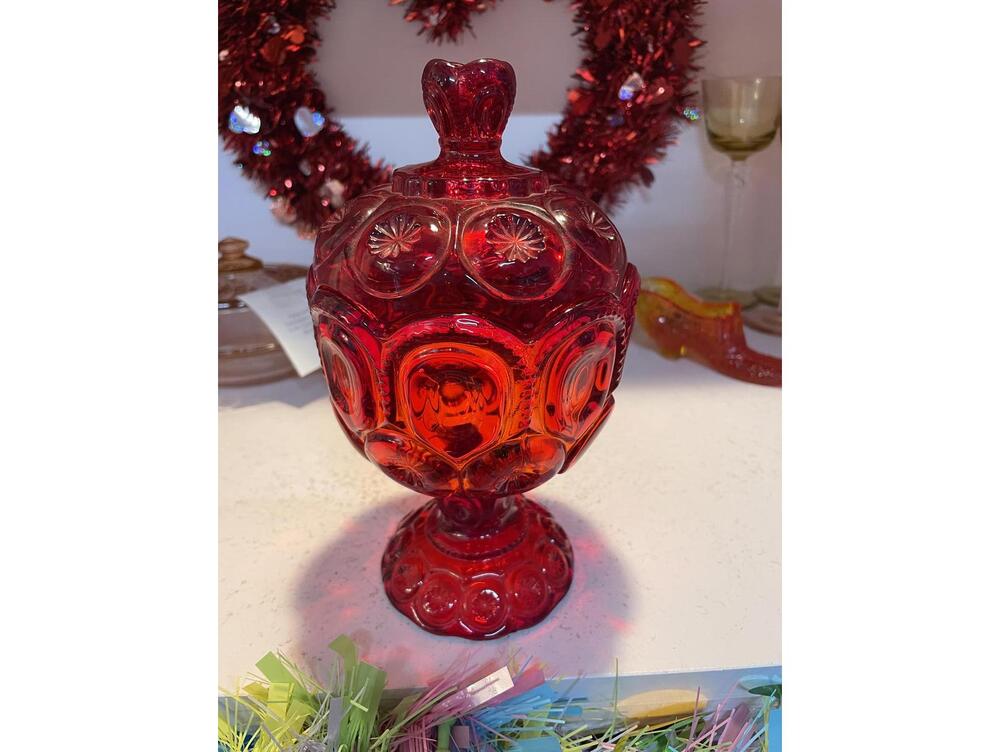 L.E. Smith Vintage Red Amberina Moon & Star Covered Candy Dish
